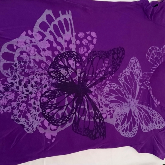 Ranson purple shirt with butterflies 🦋 - Picture 7 of 14